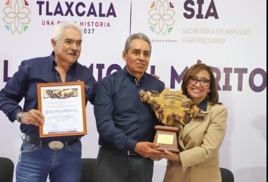 Guillermo Cruz Galicia recibió el Premio al “Mérito Ganadero 2025”