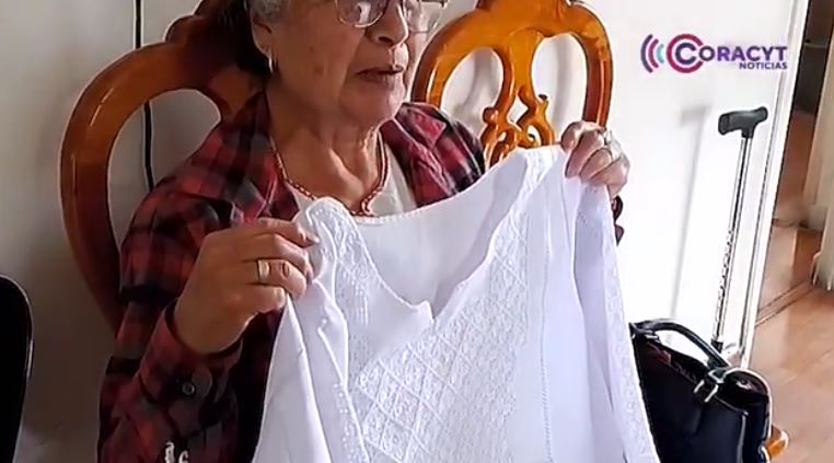 Elpidia González Martínez, única artesana de deshilado en Tequexquitla