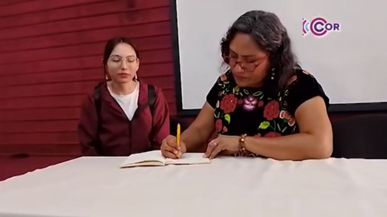 Reflexionaron sobre las lenguas originarias y la memoria colectiva en la UATx