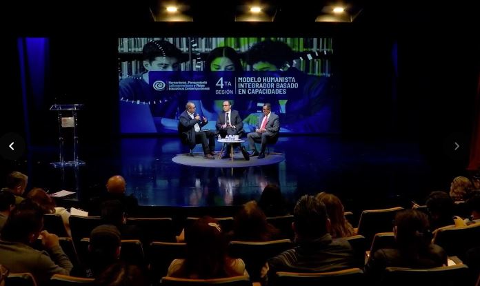 Asistió rector de la UATx  a la 4ta Sesión del Seminario de filosofía educativa HMIC