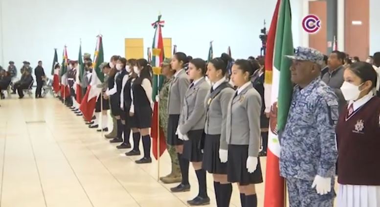 Tlaxcala se sumó a la celebración del “Día de la Bandera” 