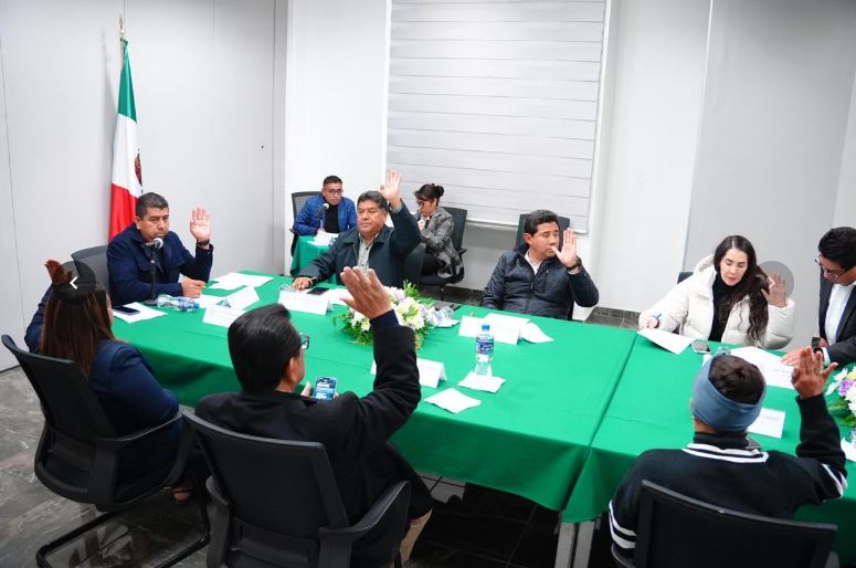 Comisión de Puntos Constitucionales, Gobernación y Justicia, y Asuntos Políticos aprueba dictámenes sobre patrimonio municipal y acuerdos legislativos