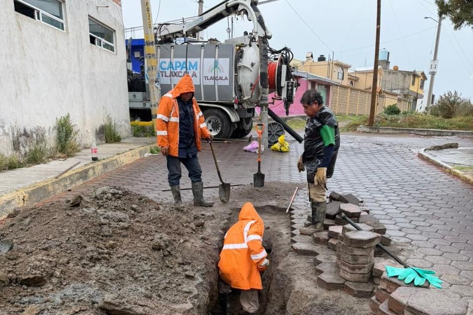 Refuerza Capam atención a la red hidráulica en Loma Bonita para mejorar el servicio de agua potable en la capital