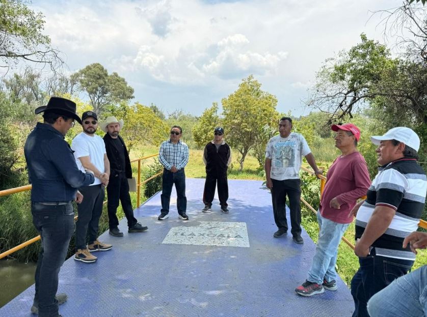 Autoridades estatales supervisan condiciones de la laguna de Acuitlapilco tras alta afluencia vacacional