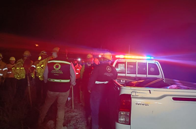 Gobierno del estado se mantiene alerta ante incendio en Puebla