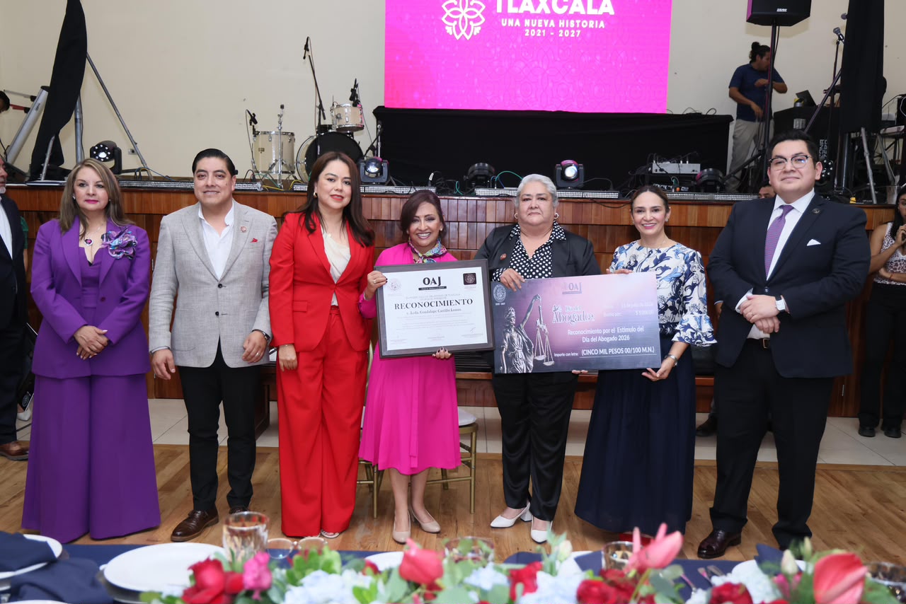 Encabeza gobernadora conmemoración del día del abogado en el Poder Judicial de Tlaxcala