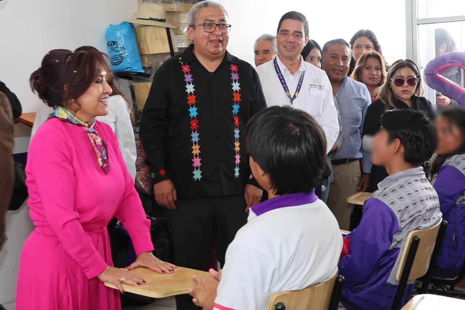 Gestión de Homero Meneses en la SEPE–USET fortaleció el sistema educativo de Tlaxcala