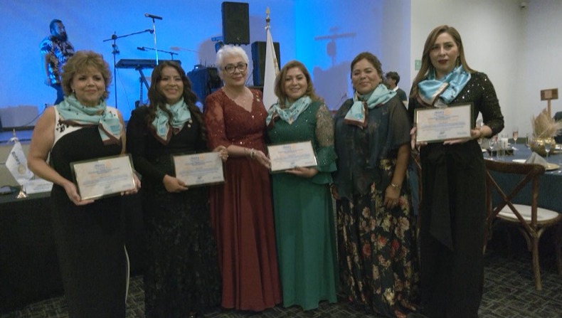 María Gloria Ramírez asume la presidencia del Club Rotario Apizaco