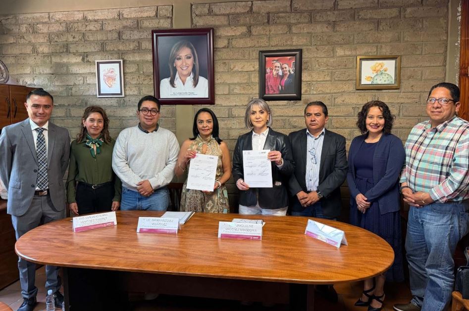    Entregó CEDHT Cuadros de clasificación archivísticos y Catálogo de disposición documental al Archivo General e Histórico de Tlaxcala