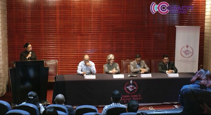 UATx analiza desafíos de la libertad de expresión en la era digital