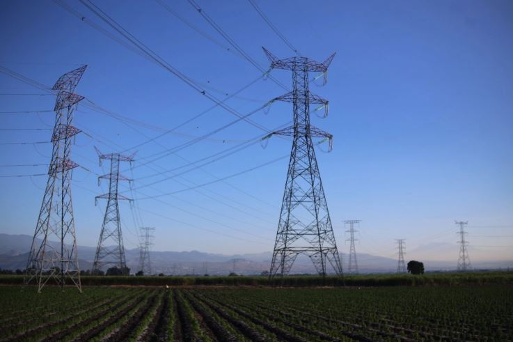 CFE restablece suministro eléctrico tras apagón en municipios de Veracruz