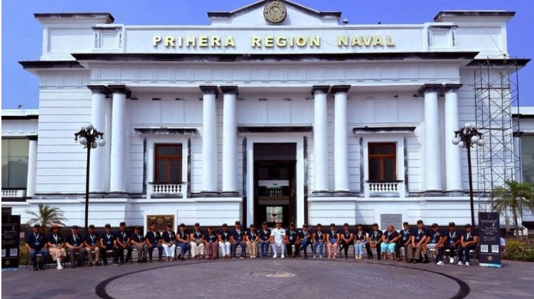 Primera Región Naval recibe a ganadores del XVIII Concurso Nacional Literario 