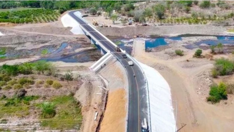 Reconstruye SICT puente “Presa Las Trancas” y mejora conectividad en Colima