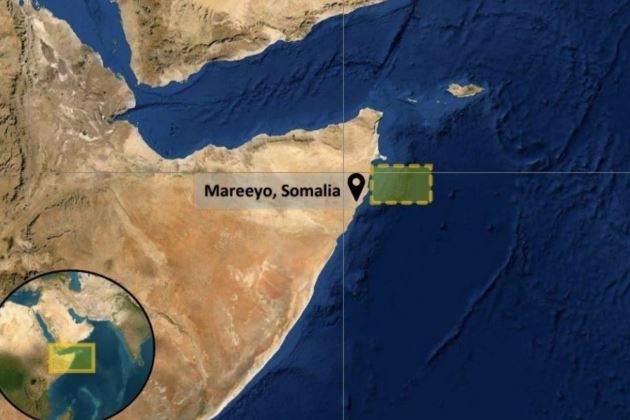 Acusan a piratas somalíes de secuestrar barco petrolero en el océano Índico
