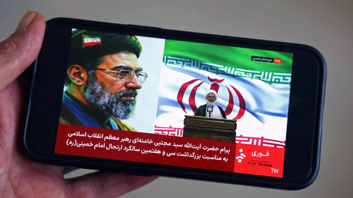 Líder supremo de Irán, Mojtaba Jamenei, acusa a Israel y EU de buscar la división tras “revés” en la guerra