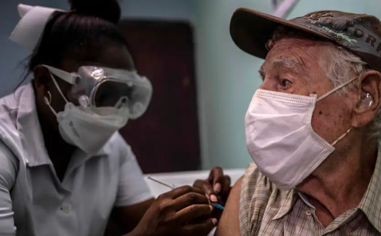 Cuba retira a sus médicos de Jamaica tras fin de cooperación