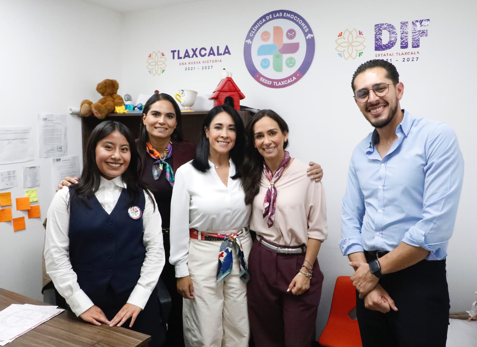 Modelo de la Clínica de las Emociones del Sedif Tlaxcala despierta interés del Estado de México