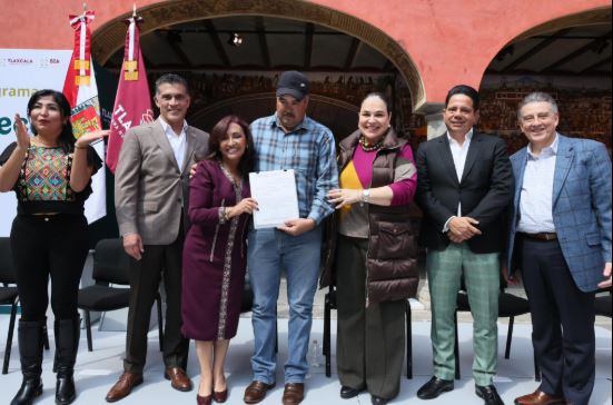 Liberó Financiera Nacional de Desarrollo adeudos a productoras y productores agrícolas tlaxcaltecas