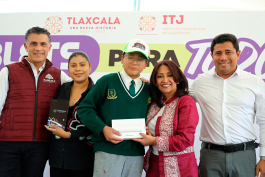 Impulsa gobierno estatal estudios y emprendimientos de jóvenes tlaxcaltecas