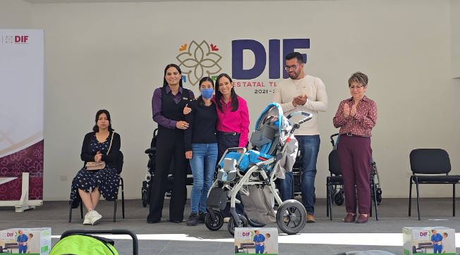 Entregó Sedif 300 apoyos funcionales a personas con discapacidad 
